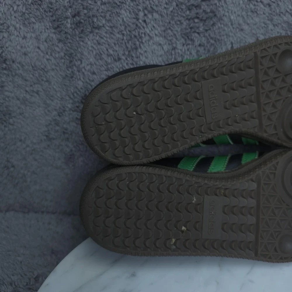 Adidas Samba Shoes Womens Size 6.5 Black Green Leather Gum Sole Soccer Sneakers